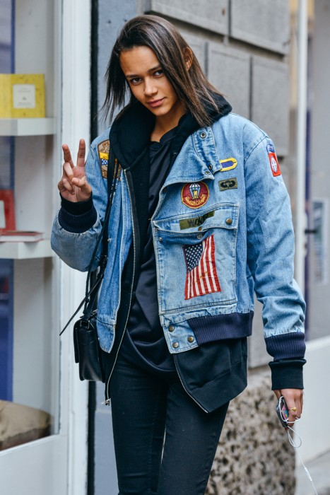 16-fall-2015-ready-to-wear-street-style-15